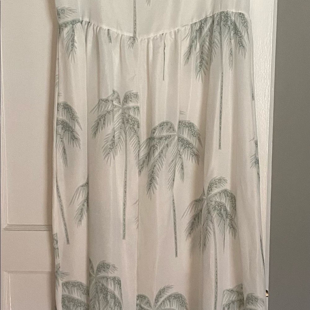Very sheer dress/bathing suit cover up